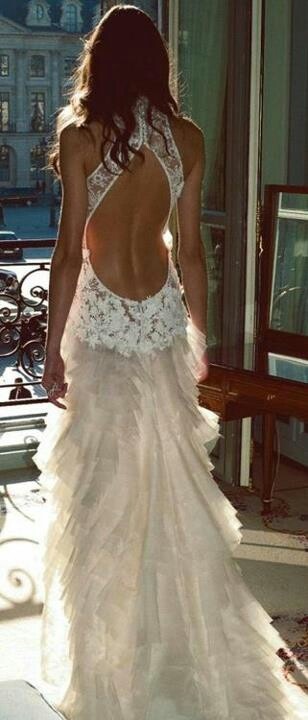 The Sexiest Wedding Dresses | Longmeadow Wedding Center